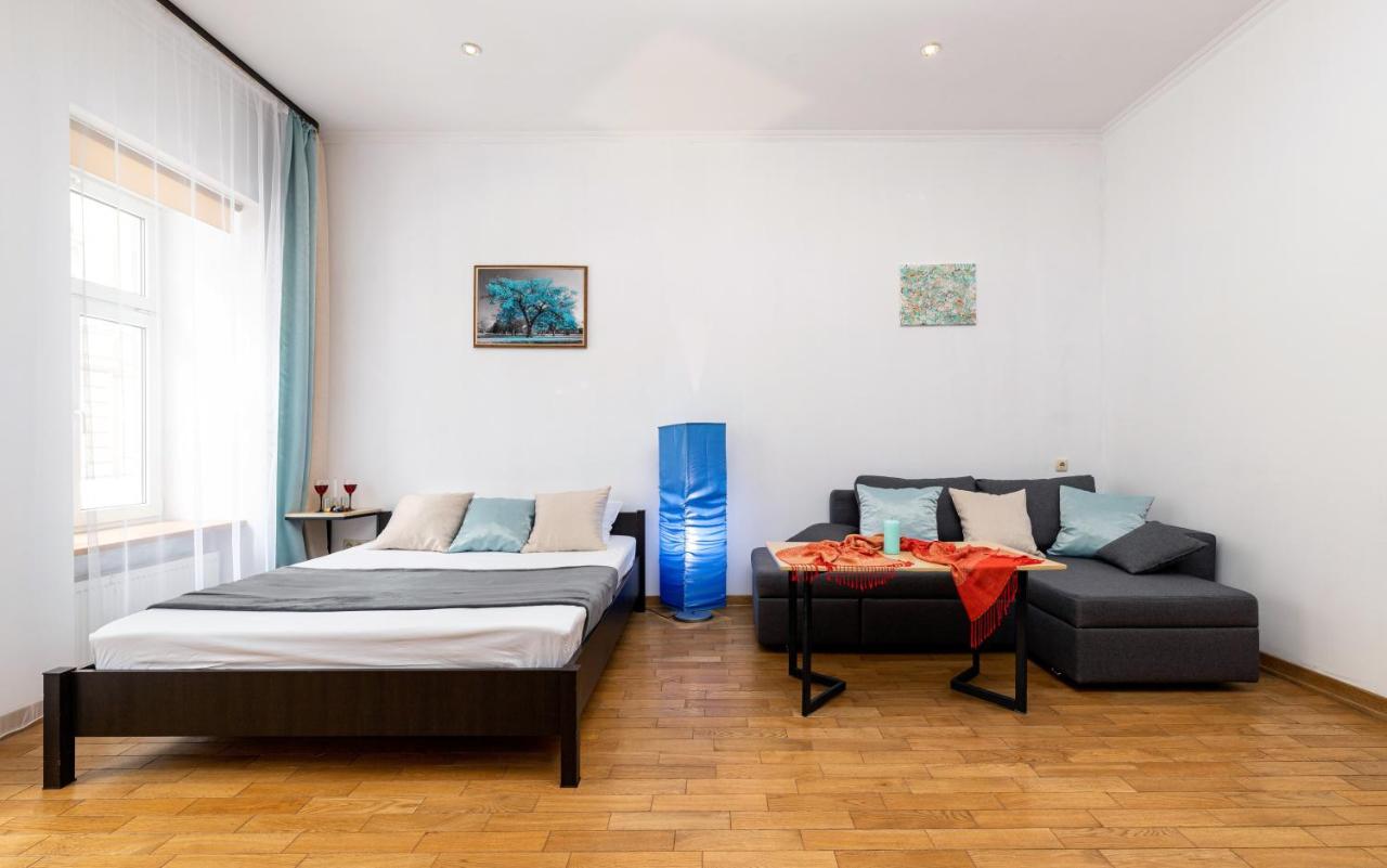 Затишний Відпочинок В Центрі Львова Apartment Exterior photo